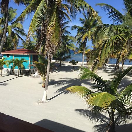 Blue Marlin Beach Resort Dangriga Extérieur photo